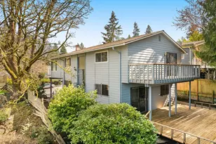 10317 Roosevelt Way NE, Seattle, WA 98125 - Photo 38