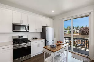 18818 132nd St E, Bonney Lake, WA 98391 - Photo 8