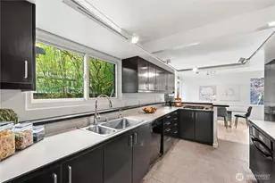 16 Wembley Ln, Mercer Island, WA 98040 - Photo 10