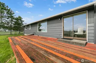 335 SW 4th Ave, Oak Harbor, WA 98277 - Photo 24