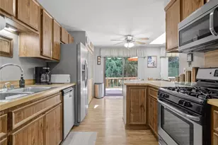 19207 78th St E, Bonney Lake, WA 98391 - Photo 16