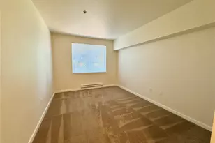 13301 SE 79th Pl, Newcastle, WA 98059 - Photo 14