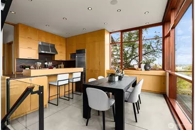 1527 E Howe Street, Seattle, WA 98112 - Photo 12