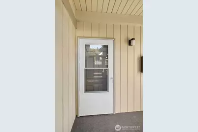 1735 Park Avenue #B207, Bremerton, WA 98337 - Photo 4