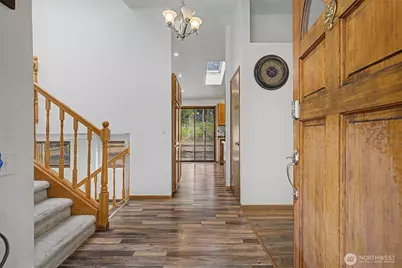 6509 182nd Street SW, Lynnwood, WA 98037 - Photo 2