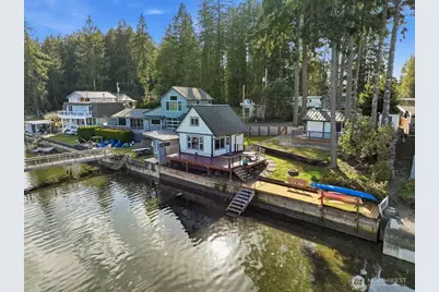 270 E Grapeview Point Road, Allyn, WA 98524 - Photo 36