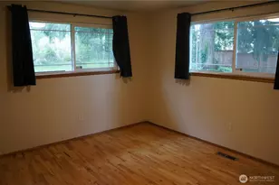 12019 Bingham Ave E, Tacoma, WA 98446 - Photo 26