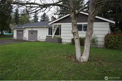 12019 Bingham Ave E, Tacoma, WA 98446 - Photo 2