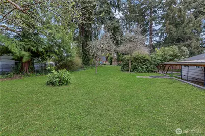 12019 Bingham Avenue E, Tacoma, WA 98446 - Photo 36