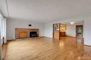 12019 Bingham Ave E, Tacoma, WA 98446 - Photo 4