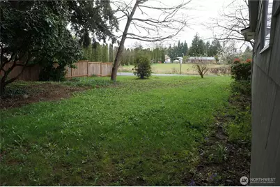12019 Bingham Ave E, Tacoma, WA 98446 - Photo 34