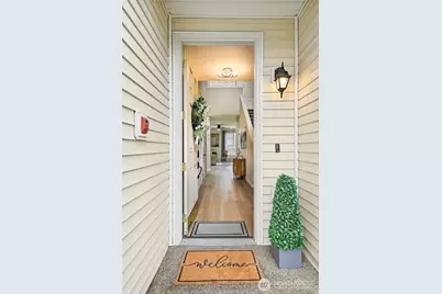 3200 SE 12th Street #1043, Renton, WA 98058 - Photo 2