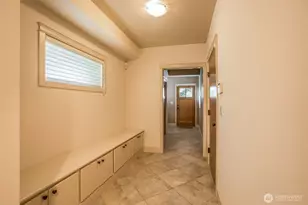 317 1st St, Kirkland, WA 98033 - Photo 36