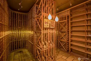 317 1st St, Kirkland, WA 98033 - Photo 32