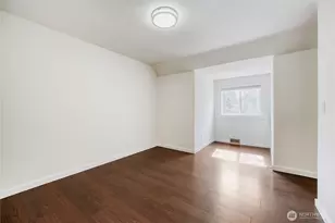 21004 NE 91st St, Redmond, WA 98053 - Photo 20