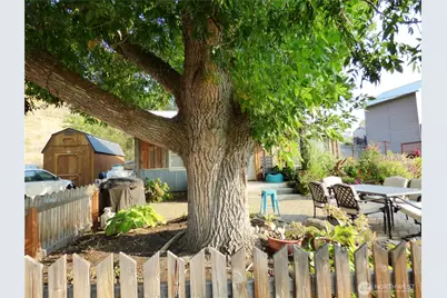 304 Pearl Street, Pateros, WA 98846 - Photo 4