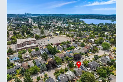826 NE 80th Street, Seattle, WA 98115 - Photo 38