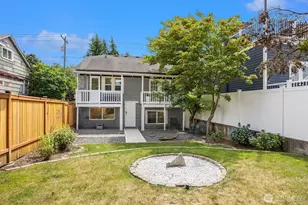 826 NE 80th St, Seattle, WA 98115 - Photo 26