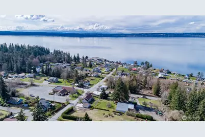 18814 94th Drive NW, Stanwood, WA 98292 - Photo 2