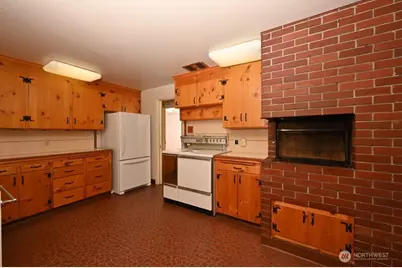 3227 Magnolia Boulevard W, Seattle, WA 98199 - Photo 20
