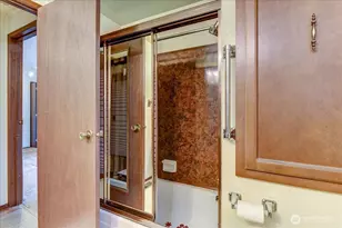 22905 35th Ave SE, Bothell, WA 98021 - Photo 18