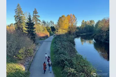 15827 NE Leary Way #B-116, Redmond, WA 98052 - Photo 24