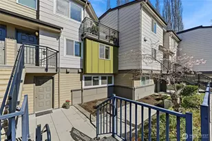 15827 NE Leary Way, Redmond, WA 98052 - Photo 2