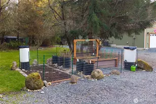 5202 383rd St E, Eatonville, WA 98328 - Photo 26