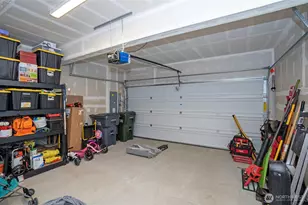 18703 108th Ave E, Puyallup, WA 98374 - Photo 34