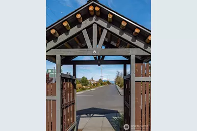 3903 Isle Way, Anacortes, WA 98221 - Photo 36