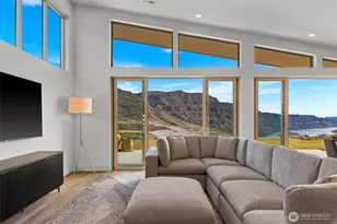 9773 Ridgeview Dr NW, Quincy, WA 98848 - Photo 14