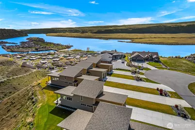 9773 Ridgeview Drive NW, Quincy, WA 98848 - Photo 6