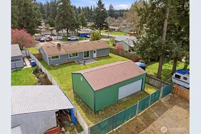 427 174th Street S, Spanaway, WA 98387 - Photo 36