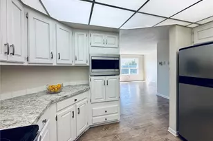 743 Marine View Dr, Longview, WA 98632 - Photo 6