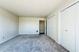 743 Marine View Dr, Longview, WA 98632 - Photo 16