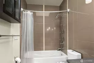 1502 NW 52nd St, Seattle, WA 98107 - Photo 16