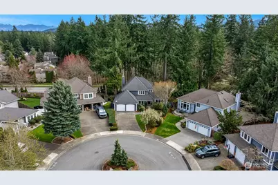 3915 245th Court SE, Sammamish, WA 98029 - Photo 32