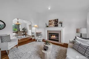 3915 245th Ct SE, Sammamish, WA 98029 - Photo 4