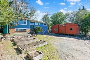 4823 S Morgan St, Seattle, WA 98118 - Photo 2