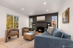 715 NE 60th St, Seattle, WA 98115 - Photo 6