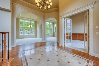 8225 155th Avenue SE, Newcastle, WA 98059 - Photo 6