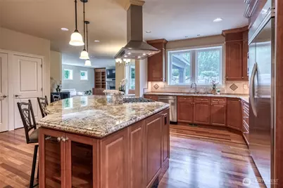 8225 155th Avenue SE, Newcastle, WA 98059 - Photo 14