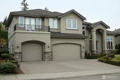 8225 155th Avenue SE, Newcastle, WA 98059 - Photo 2