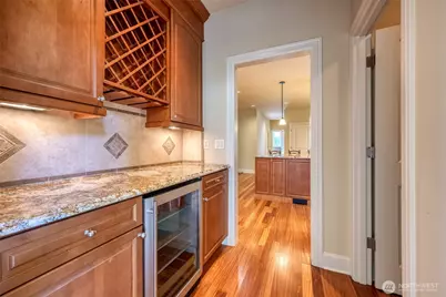 8225 155th Avenue SE, Newcastle, WA 98059 - Photo 12