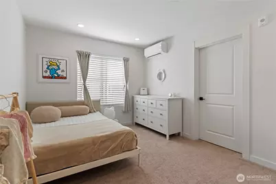 15538 NE 15th Place #301, Bellevue, WA 98007 - Photo 28