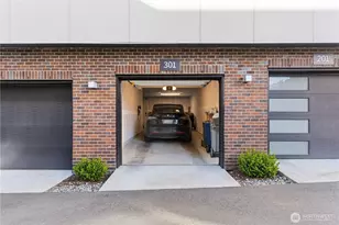 15538 NE 15th Pl, Bellevue, WA 98007 - Photo 32