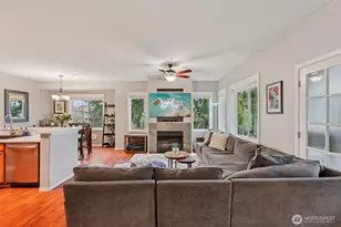 14915 38th Dr SE, Bothell, WA 98012 - Photo 6