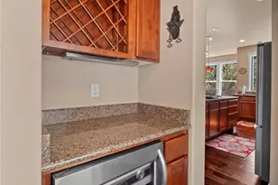 2211 Lakewood Dr SE, Olympia, WA 98501 - Photo 14