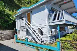 3202 Shoreline Dr, Camano Island, WA 98282 - Photo 4