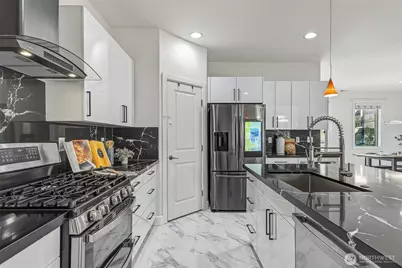 20042 94th Avenue NE, Bothell, WA 98011 - Photo 12